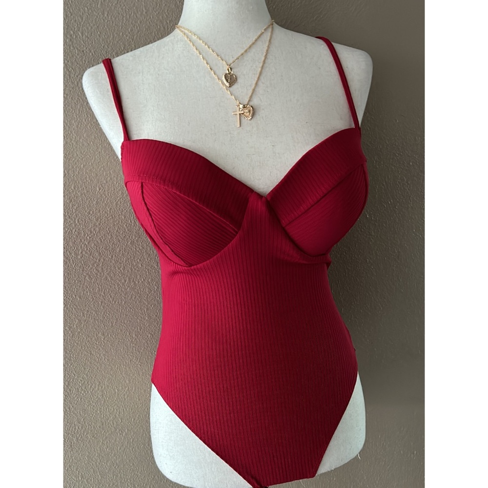 Dark red bustier ribbed strapless bodysuit